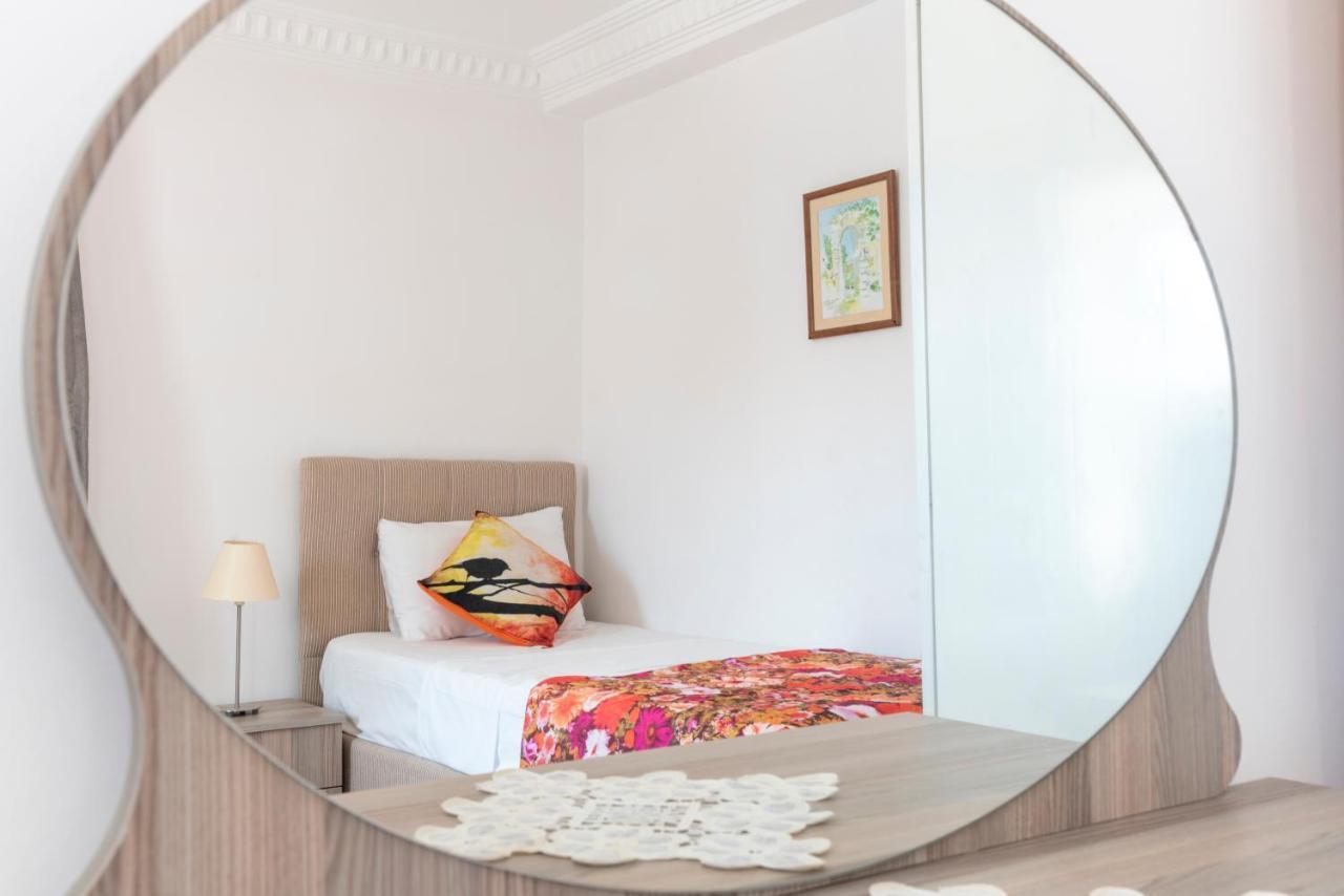 Beach House Apartment Side Luaran gambar