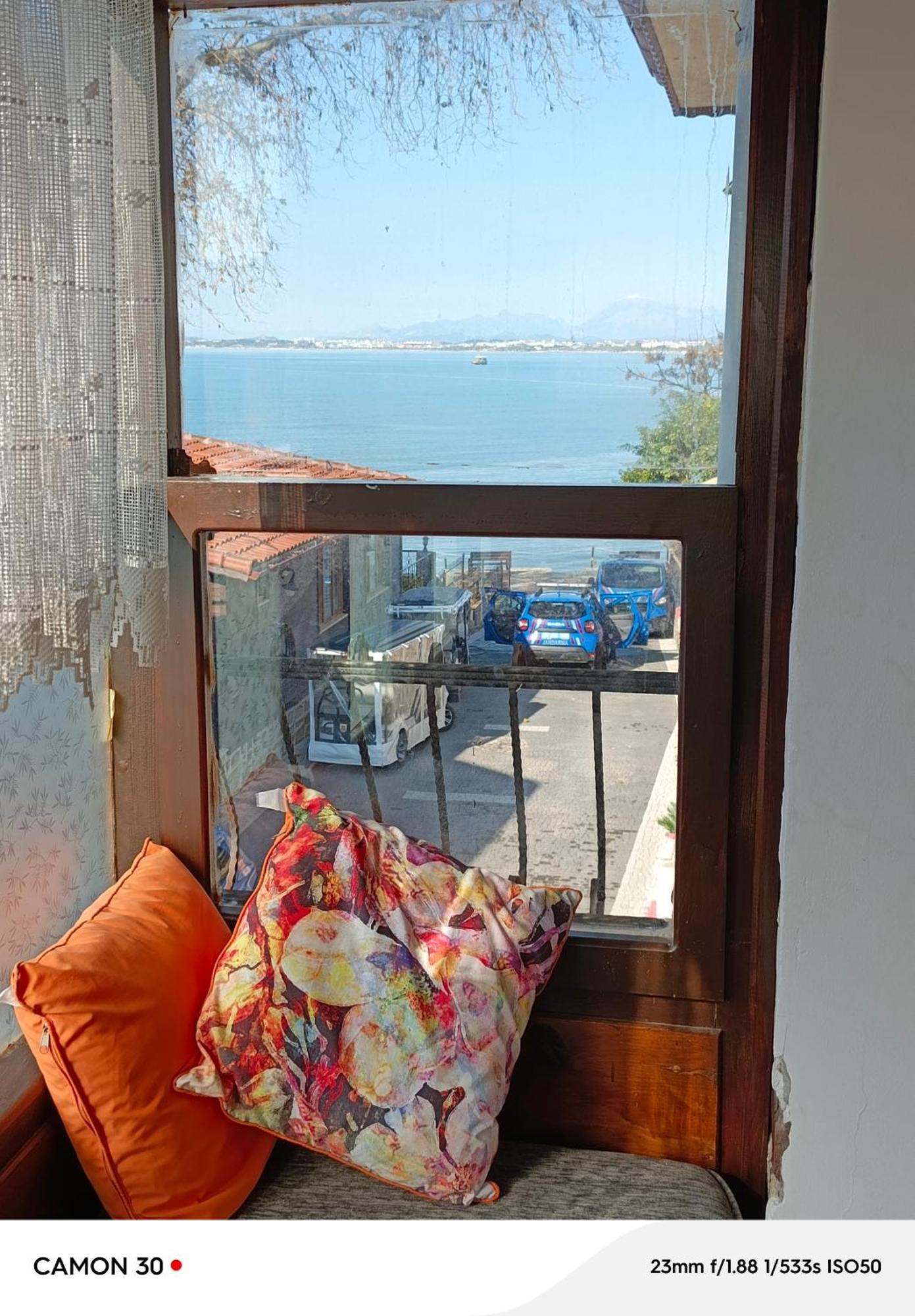 Beach House Apartment Side Luaran gambar